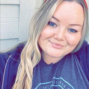 Meet your Posher, Gabrielle